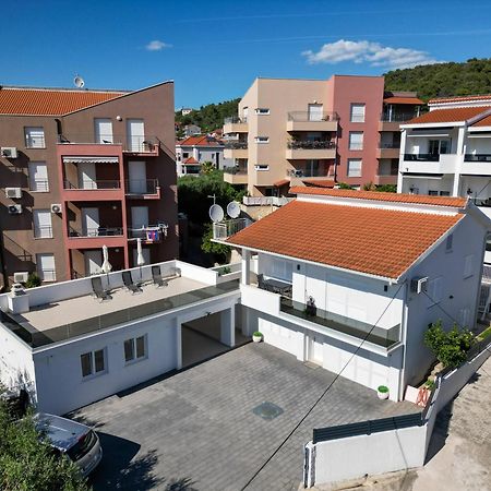 Apartmani- Lastro Trogir Exterior photo